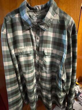 All in Motion Men's Green and Black Plaid Long Sleeve Button-Up Shirt (Size 3XL)